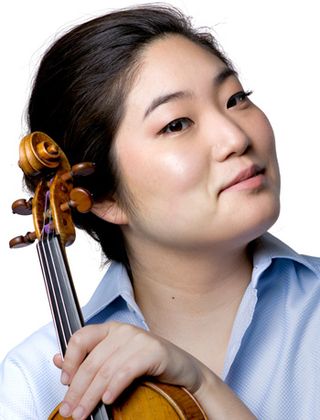 Suyoen Kim - violin