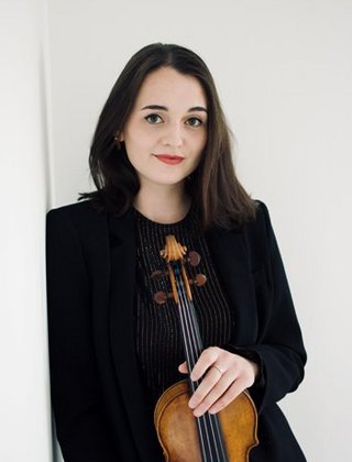 Anne Luisa Kramb - violin