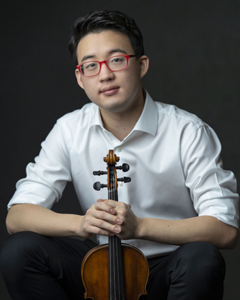 Julian Rhee - violin